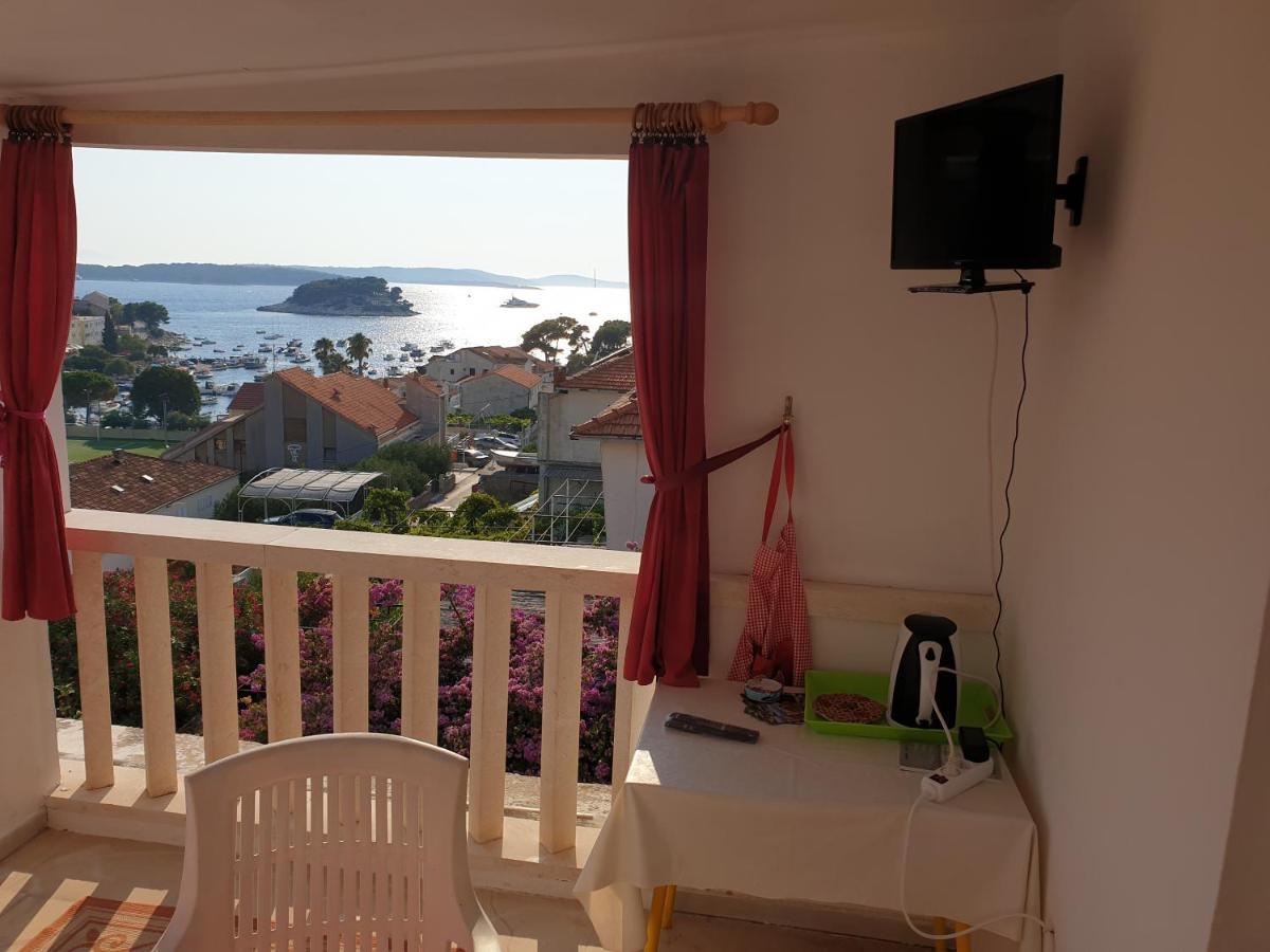 Apartments & Rooms Zlatica Hvar 赫瓦尔 外观 照片