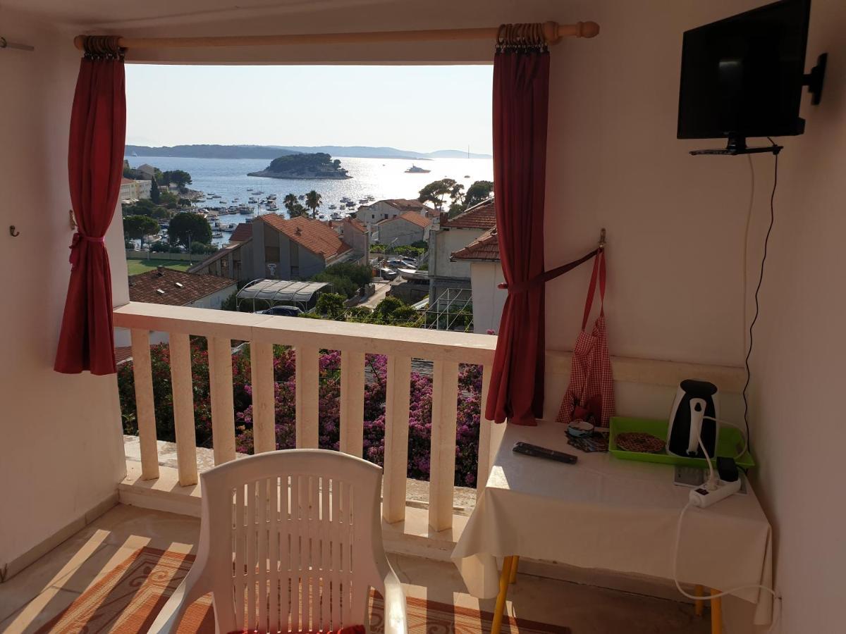 Apartments & Rooms Zlatica Hvar 赫瓦尔 外观 照片