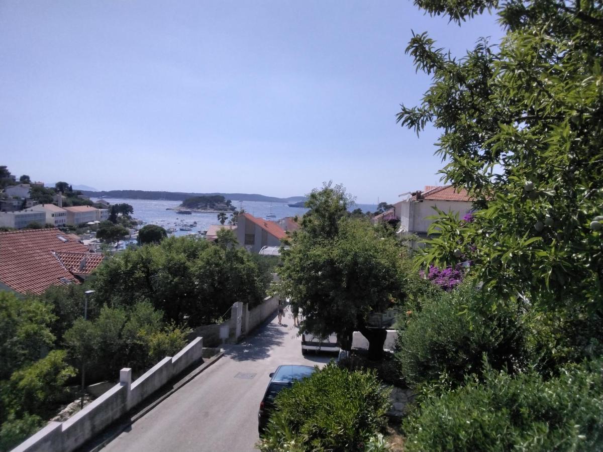 Apartments & Rooms Zlatica Hvar 赫瓦尔 外观 照片